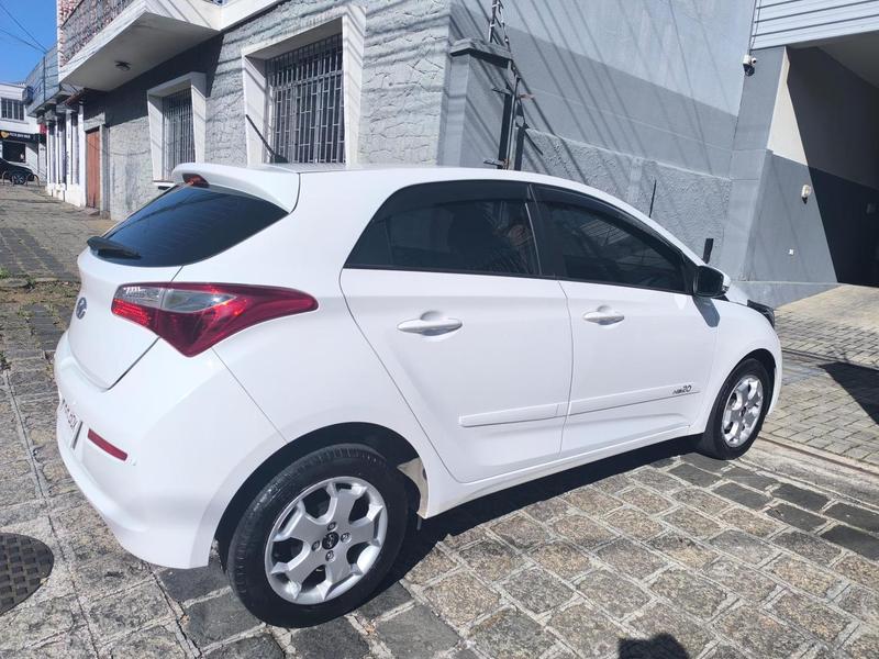 Hyundai HB20 1.0 Confor - foto 12