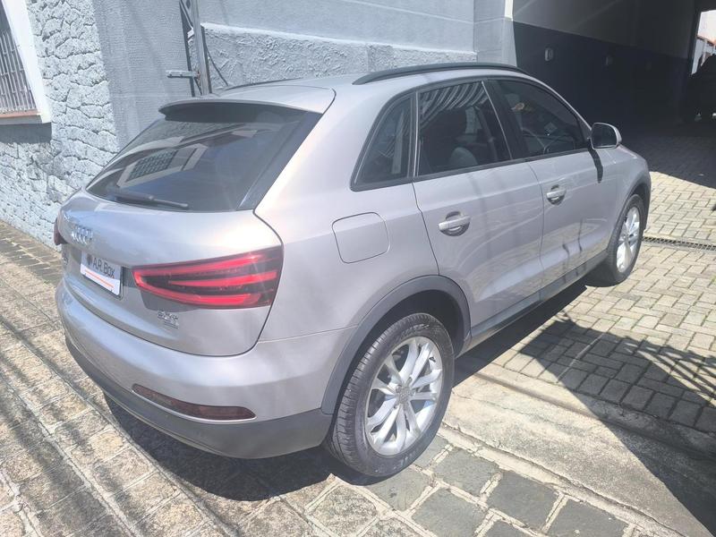 Audi Q3 2.0 TFSI - foto 4
