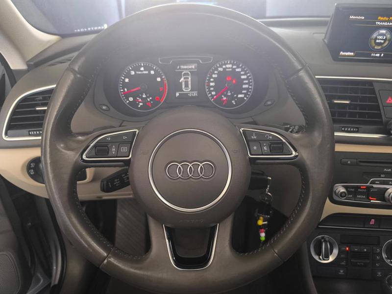 Audi Q3 2.0 TFSI - foto 6
