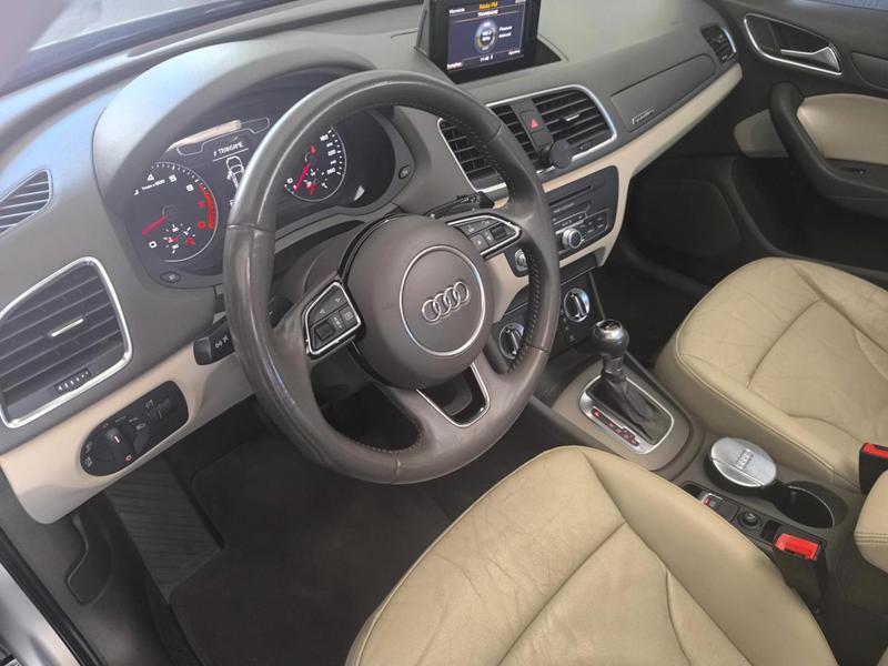 Audi Q3 2.0 TFSI - foto 7