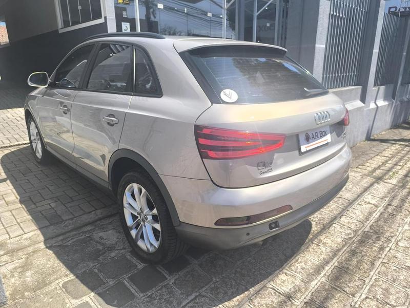 Audi Q3 2.0 TFSI - foto 11