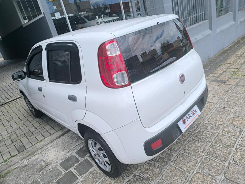 Fiat Uno Vivace 1.0 8V Flex 4P Mec. - foto 12