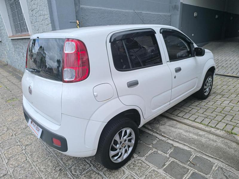 Fiat Uno Vivace 1.0 8V Flex 4P Mec. - foto 5