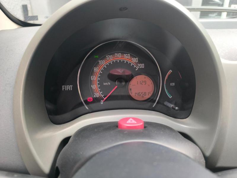 Fiat Uno Vivace 1.0 8V Flex 4P Mec. - foto 7