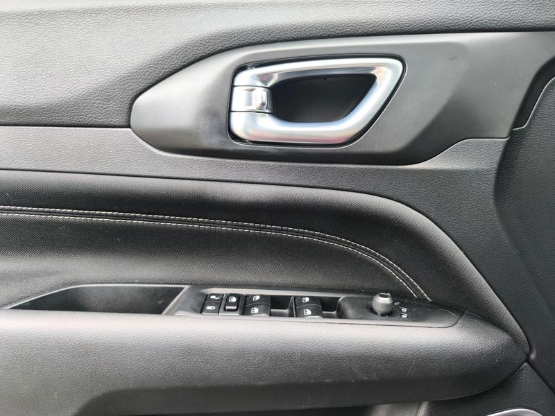 Jeep Compass Sport T - foto 19