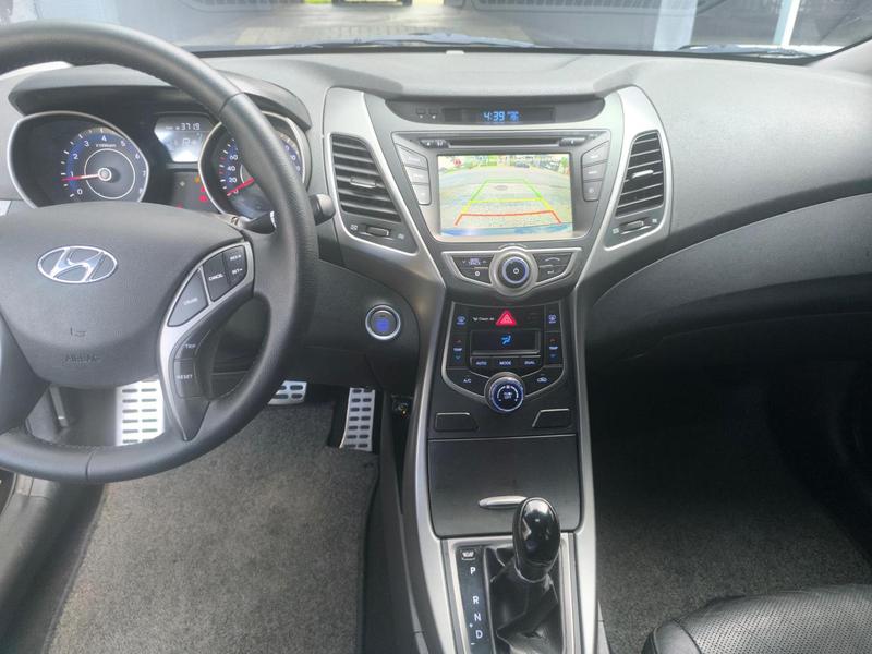 Hyundai ELANTRA - foto 7
