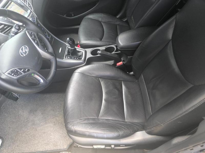 Hyundai ELANTRA - foto 18