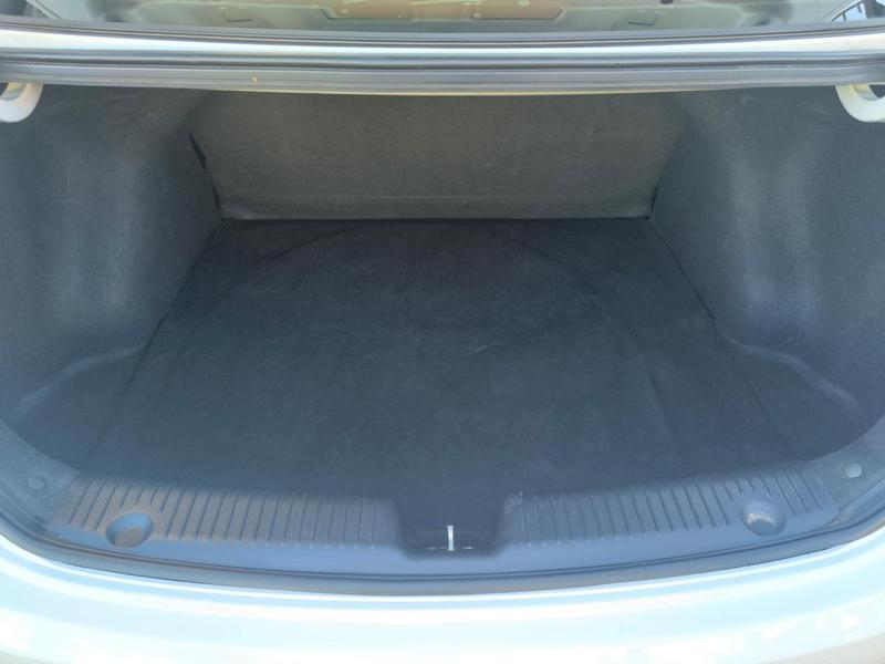 Hyundai HB20S Premium 1.6 Flex 16V Aut. 4P - foto 16