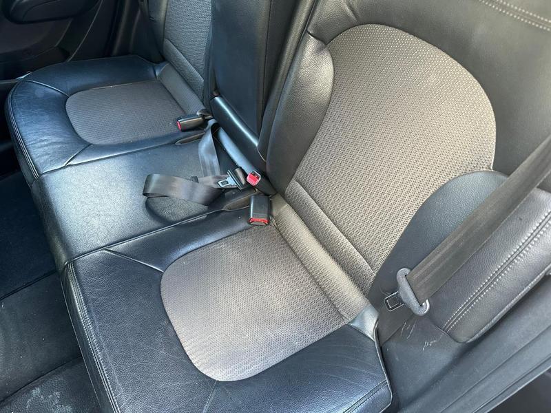 Hyundai ix35 2.0 - foto 15