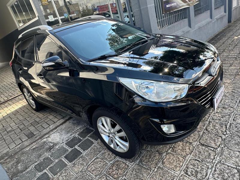 Hyundai ix35 2.0 - foto 10
