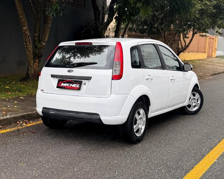 Ford Fiesta 1.0 8V Flex 5P - foto 2