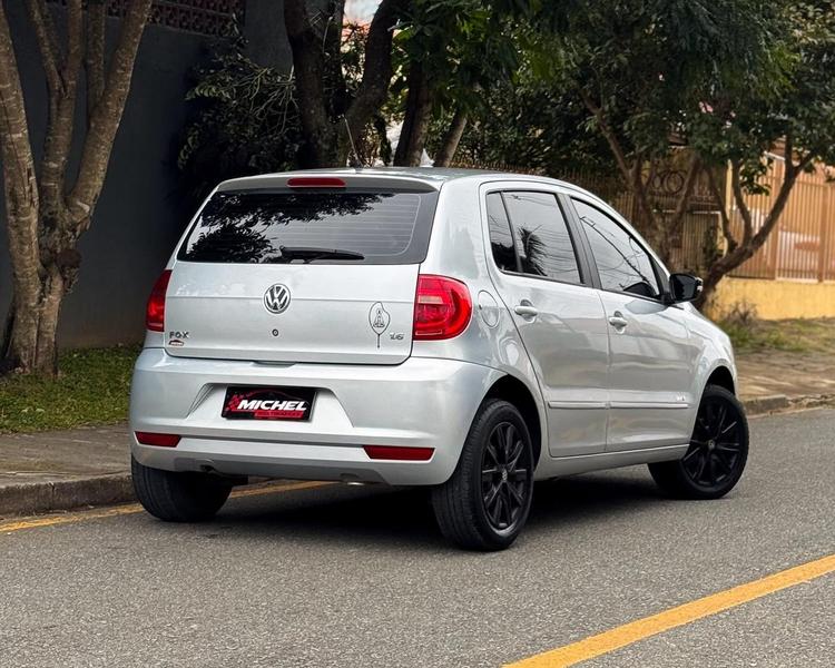 Volkswagen Fox 1.6 G2 Trend 4P - foto 5