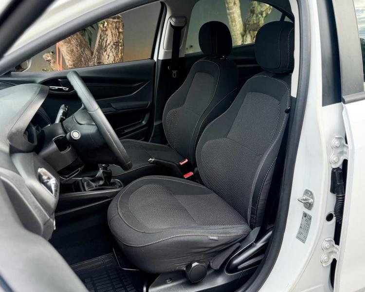 Chevrolet Onix Hatch Ls 1.0 8V Flexpower 5P Mec. - foto 15