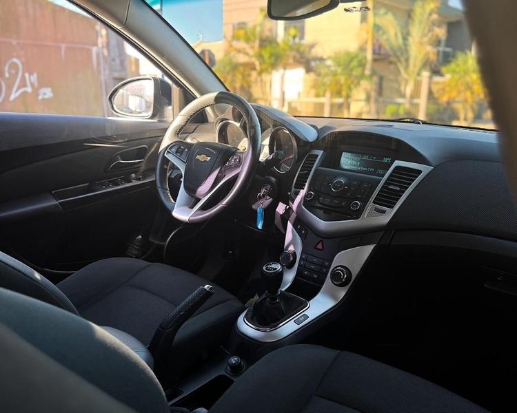 Chevrolet Cruze LT Hb - foto 6