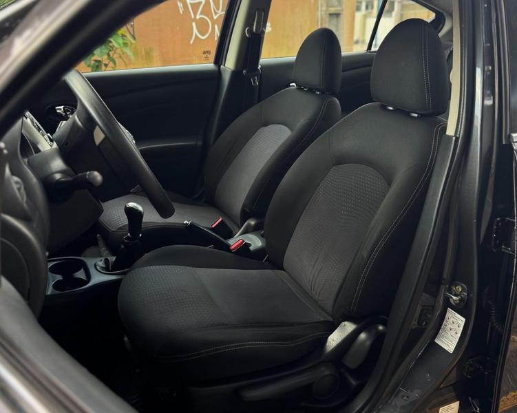 Nissan Versa 1.6 S Flex - foto 15