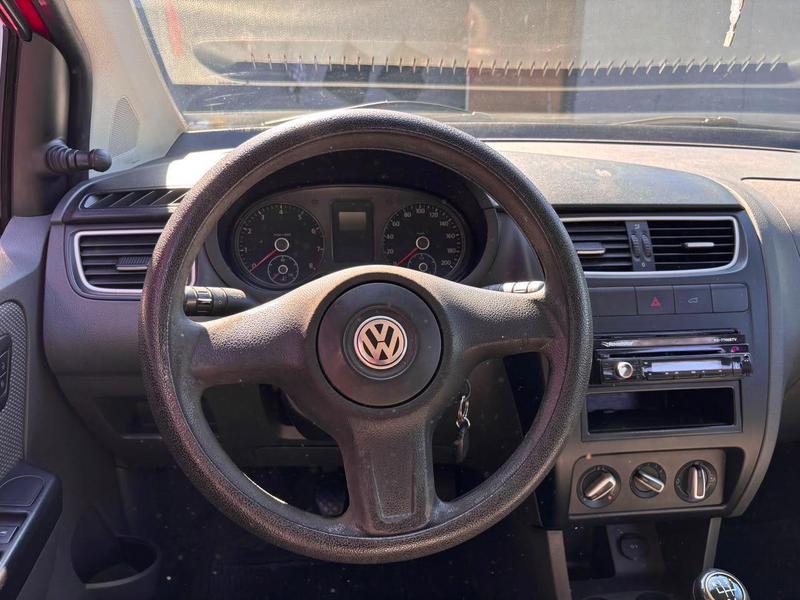 Volkswagen Fox 1.0 8V (g2) (trend) 4P - foto 17