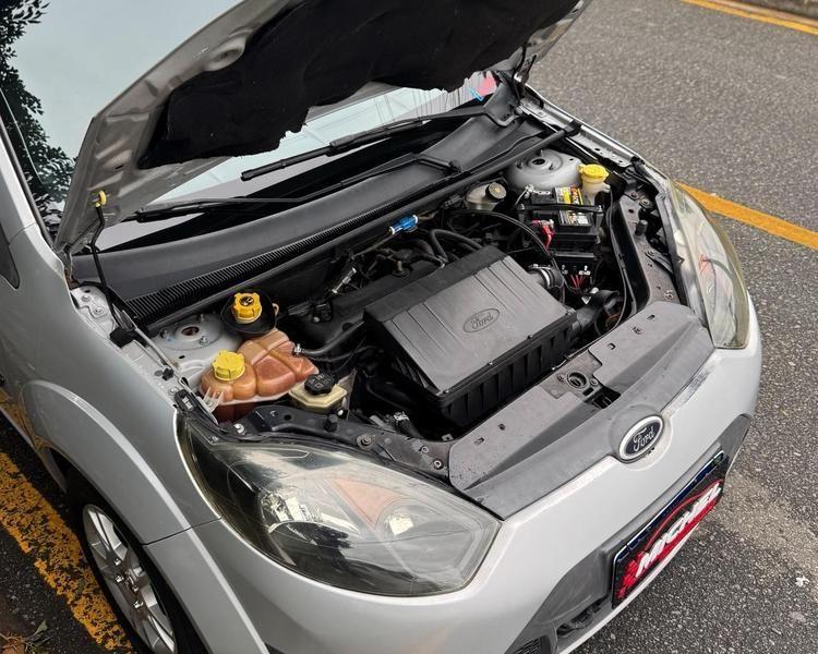Ford Fiesta 1.6 Se Sedan 8V Flex 4P Manual - foto 18