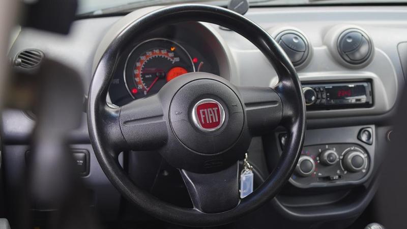 Fiat Uno Vivace 1.0 8V Flex 4P Mec - foto 16