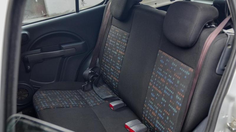 Fiat Uno Vivace 1.0 8V Flex 4P Mec - foto 13