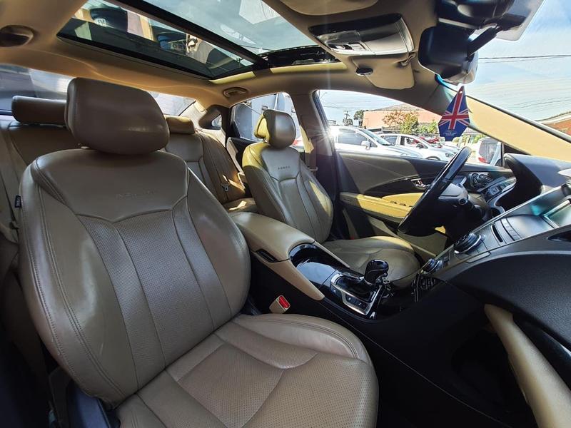 Hyundai Azera 3.0 V6 - foto 13