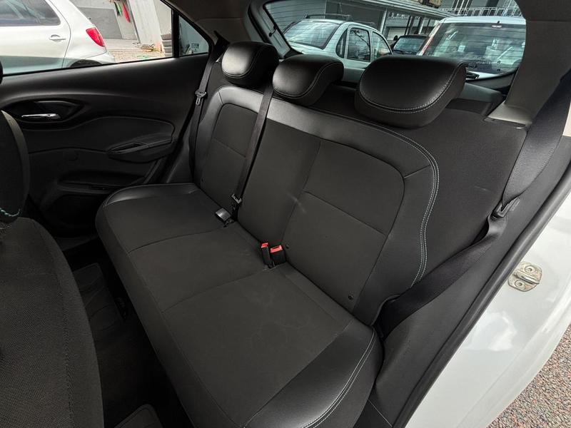 Chevrolet Onix 1.0 Mt LT - foto 8