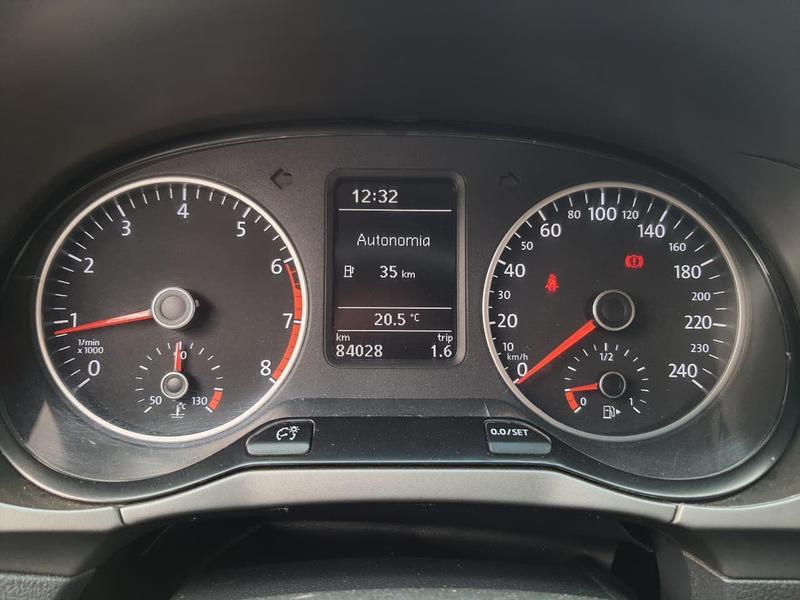 Volkswagen Fox 1.6 MSI Total Flex Xtreme 4P Manual - foto 8