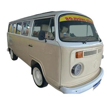 VOLKSWAGEN KOMBI