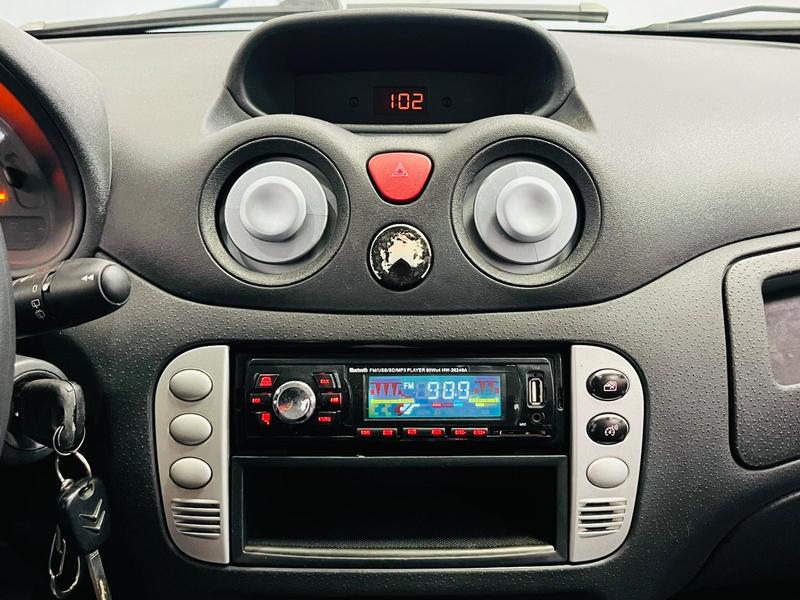 Citroën C3 1.4 Flex - foto 12