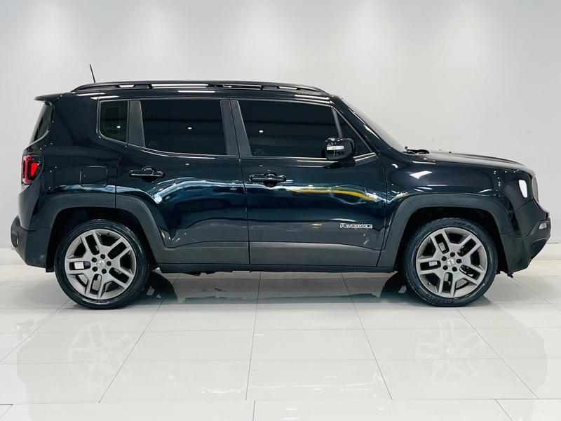 Jeep Renegade Limited 1.8 4X2 Flex 16V Aut. - foto 4