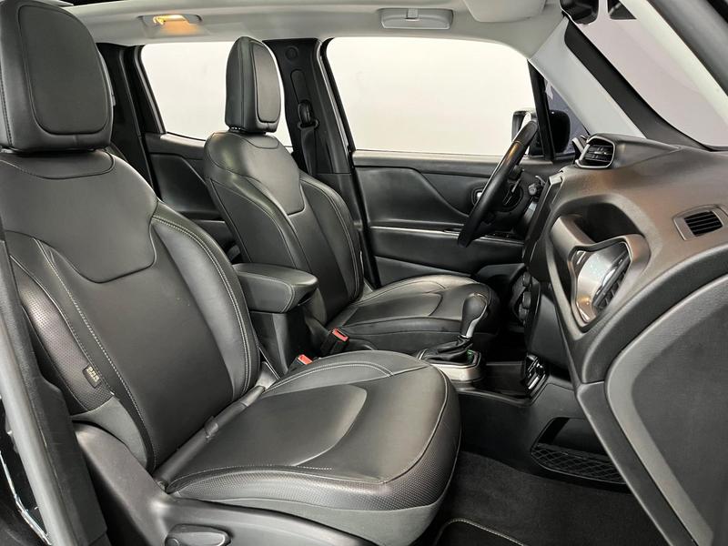 Jeep Renegade Limited 1.8 4X2 Flex 16V Aut. - foto 9