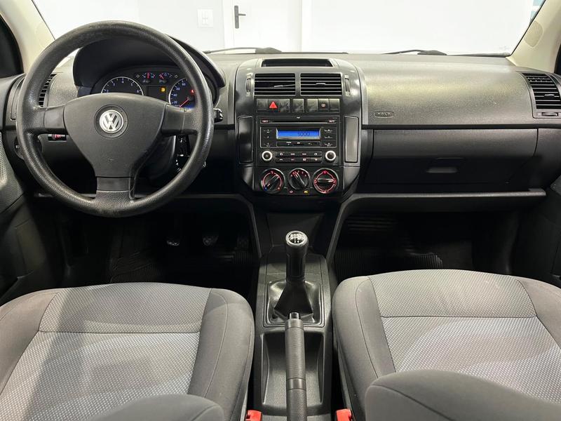 Volkswagen Polo Sedan 1.6 - foto 8