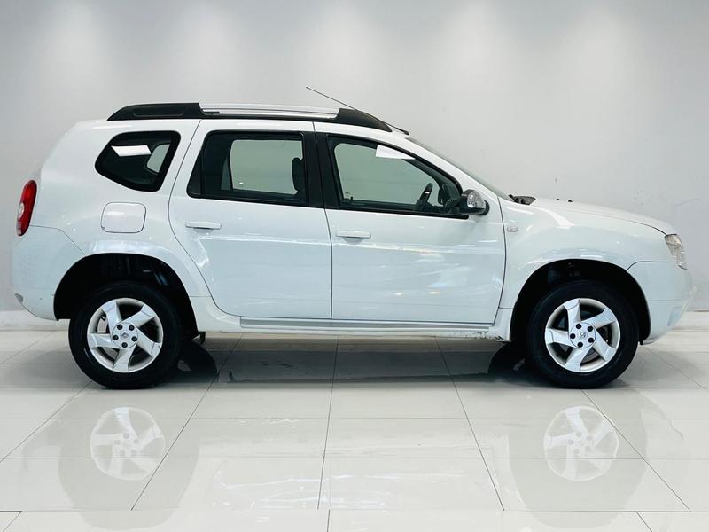 Renault Duster 2.0 D 4x2a - foto 4
