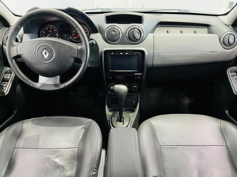 Renault Duster 2.0 D 4x2a - foto 8