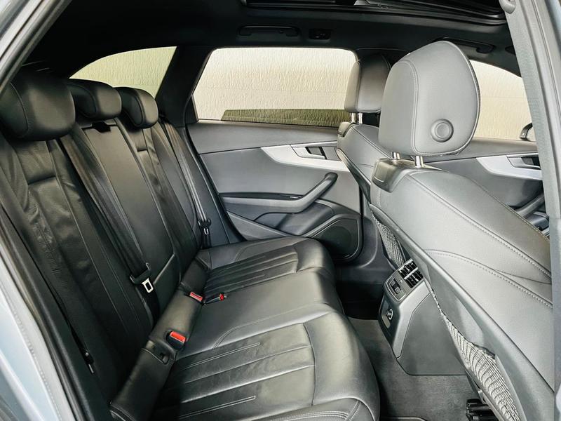 Audi A4 Av 2.0 TFSI - foto 9