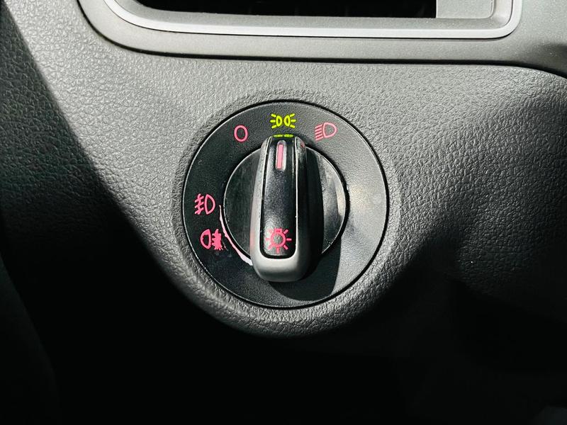 Volkswagen Fox Track Me - foto 11