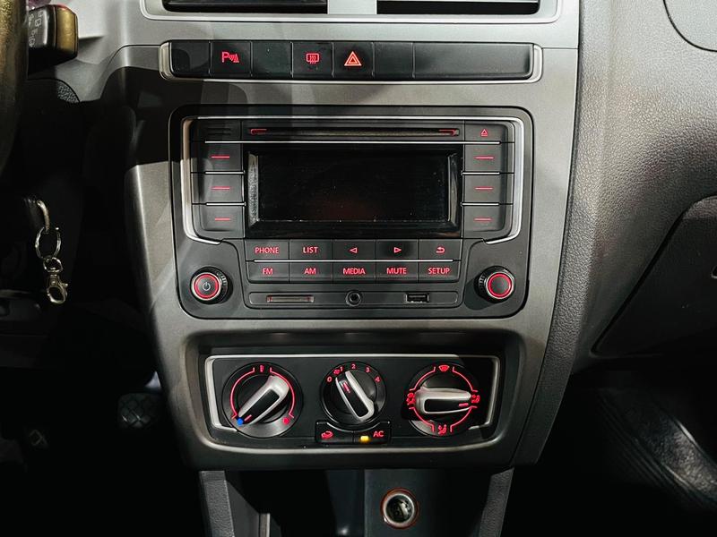 Volkswagen Fox Track Me - foto 9