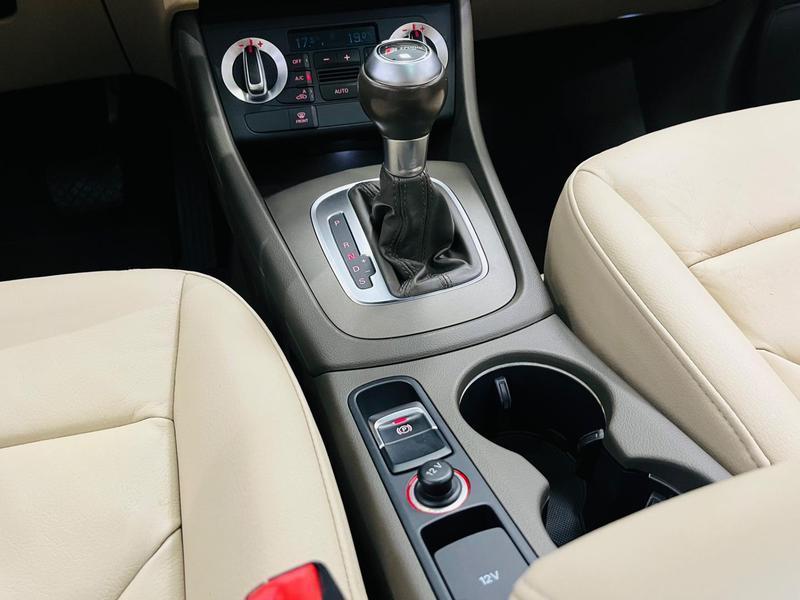 Audi Q3 2.0 TFSI - foto 13