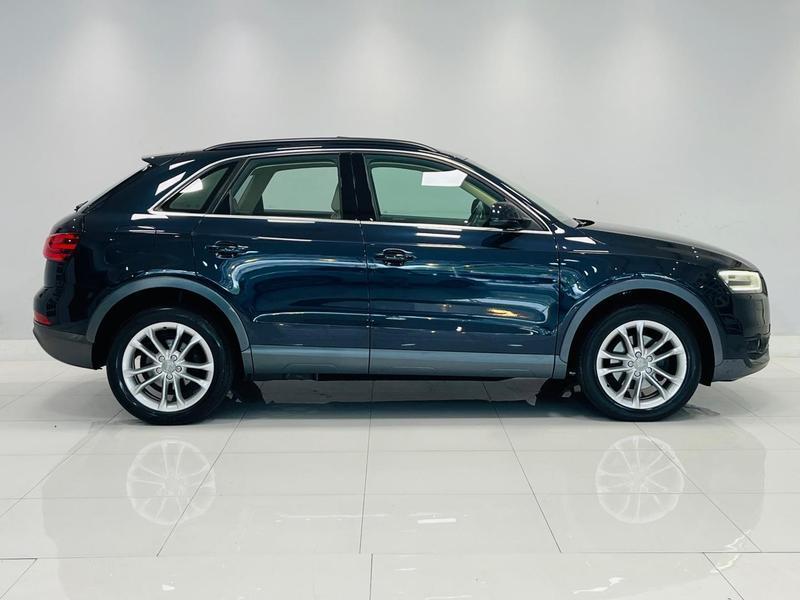Audi Q3 2.0 TFSI - foto 4
