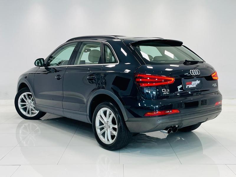 Audi Q3 2.0 TFSI - foto 5
