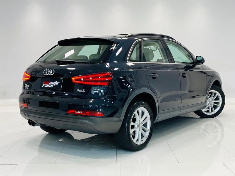 Audi Q3 2.0 TFSI - foto 6