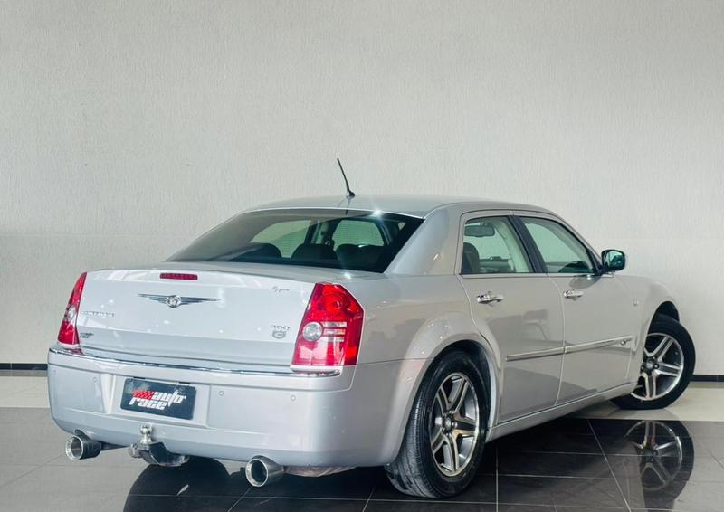 Chrysler 300C V6 - foto 5