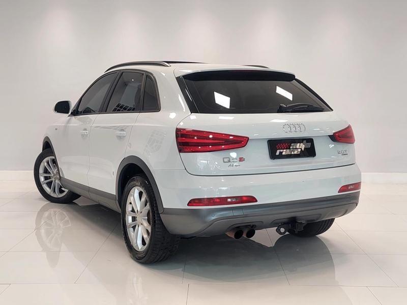 Audi Q3 2.0 TFSI - foto 4