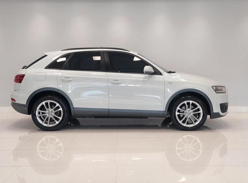 Audi Q3 2.0 TFSI - foto 6