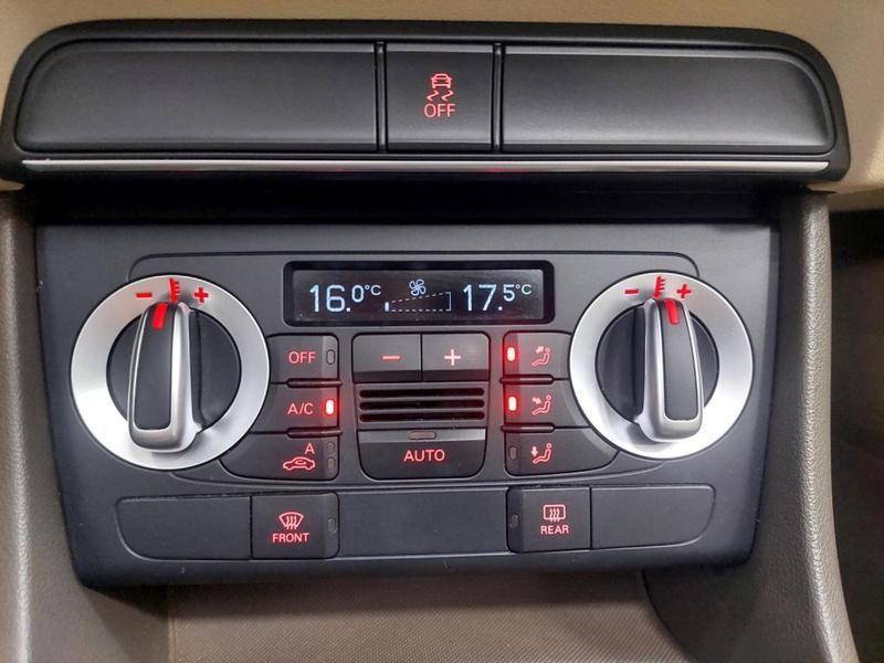 Audi Q3 2.0 TFSI - foto 15