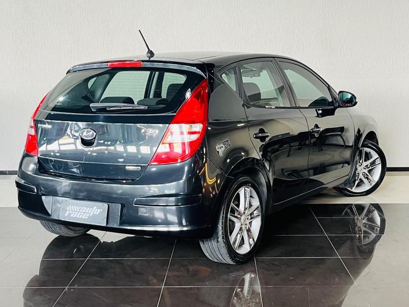 Hyundai i30 2.0 16V 145cv 5P Mec. - foto 6
