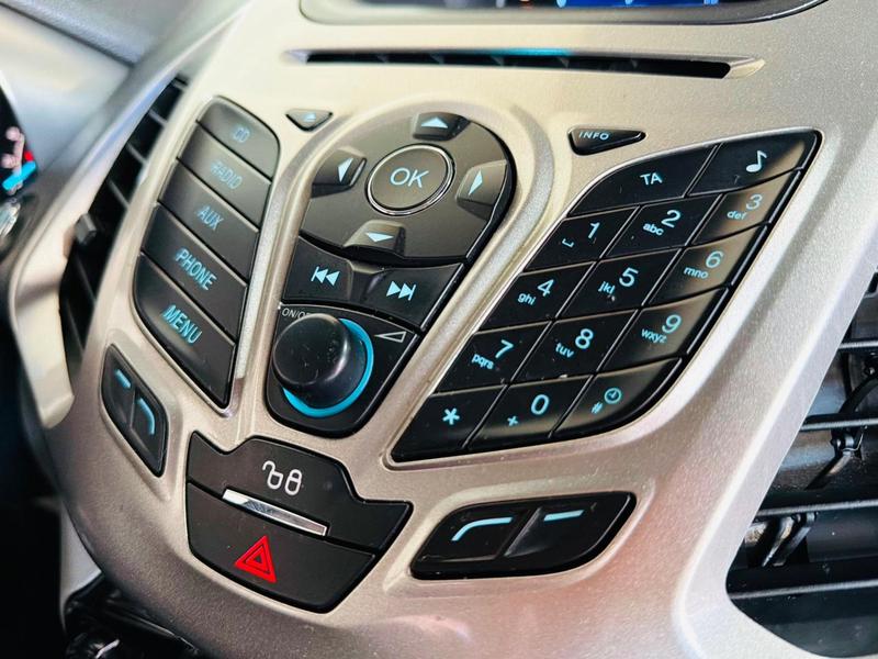 Ford EcoSport Tit At 2.0 - foto 9