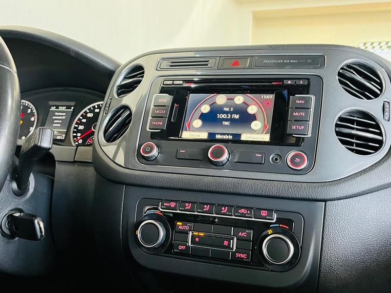 Volkswagen Tiguan 2.0 TSI - foto 13