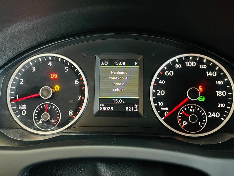 Volkswagen Tiguan 2.0 TSI - foto 14