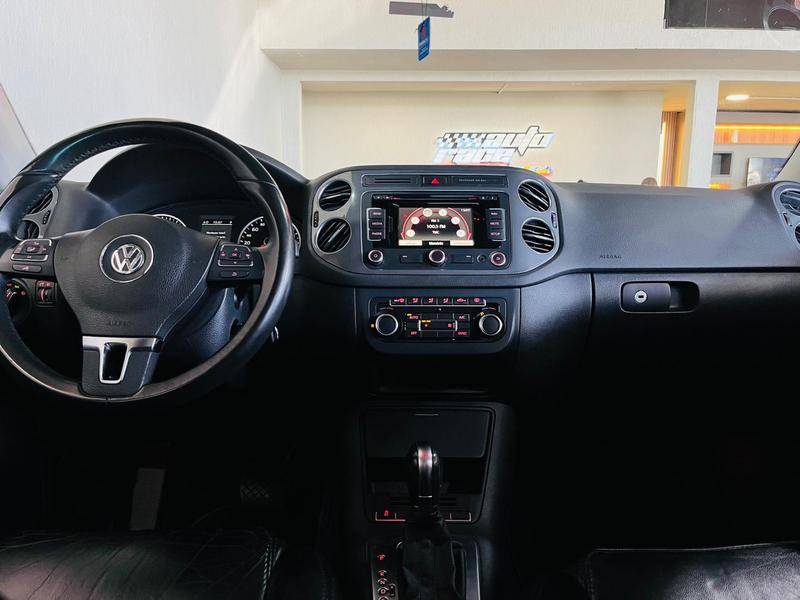 Volkswagen Tiguan 2.0 TSI - foto 10