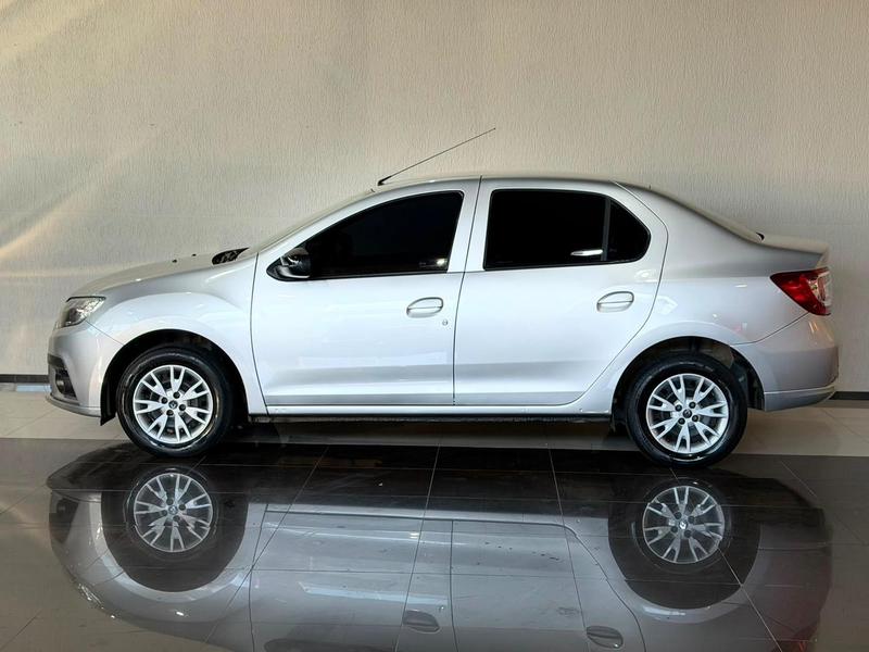 Renault Logan Zen Flex 1.0 12V 4P Mec. - foto 3